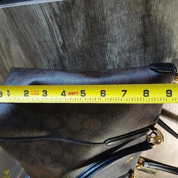 Coach Tote Bag In Signature Canvas & Leather Carryall Brown and black. - Picture 10 of 16